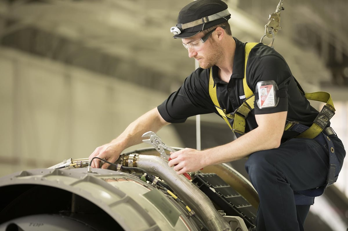 Aviation Base Inspection Challenger 300 Undergoes First 7,500-landing Inspection in Europe ...
