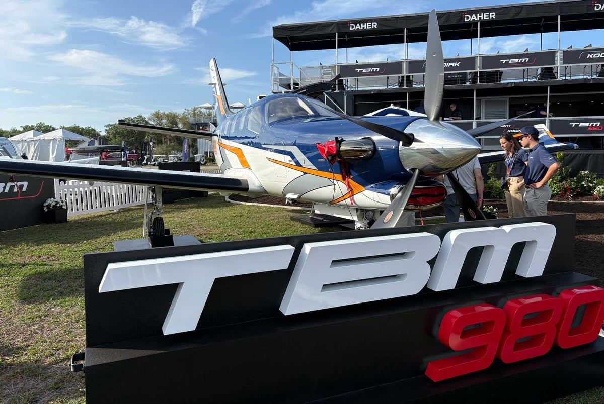 TBM 980 Makes U.S. Debut, Daher Hiring for Florida Plant