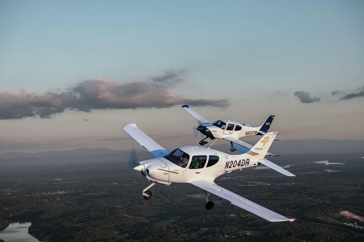 New Pilots To Train in Rotax-powered Cirrus TRAC10
