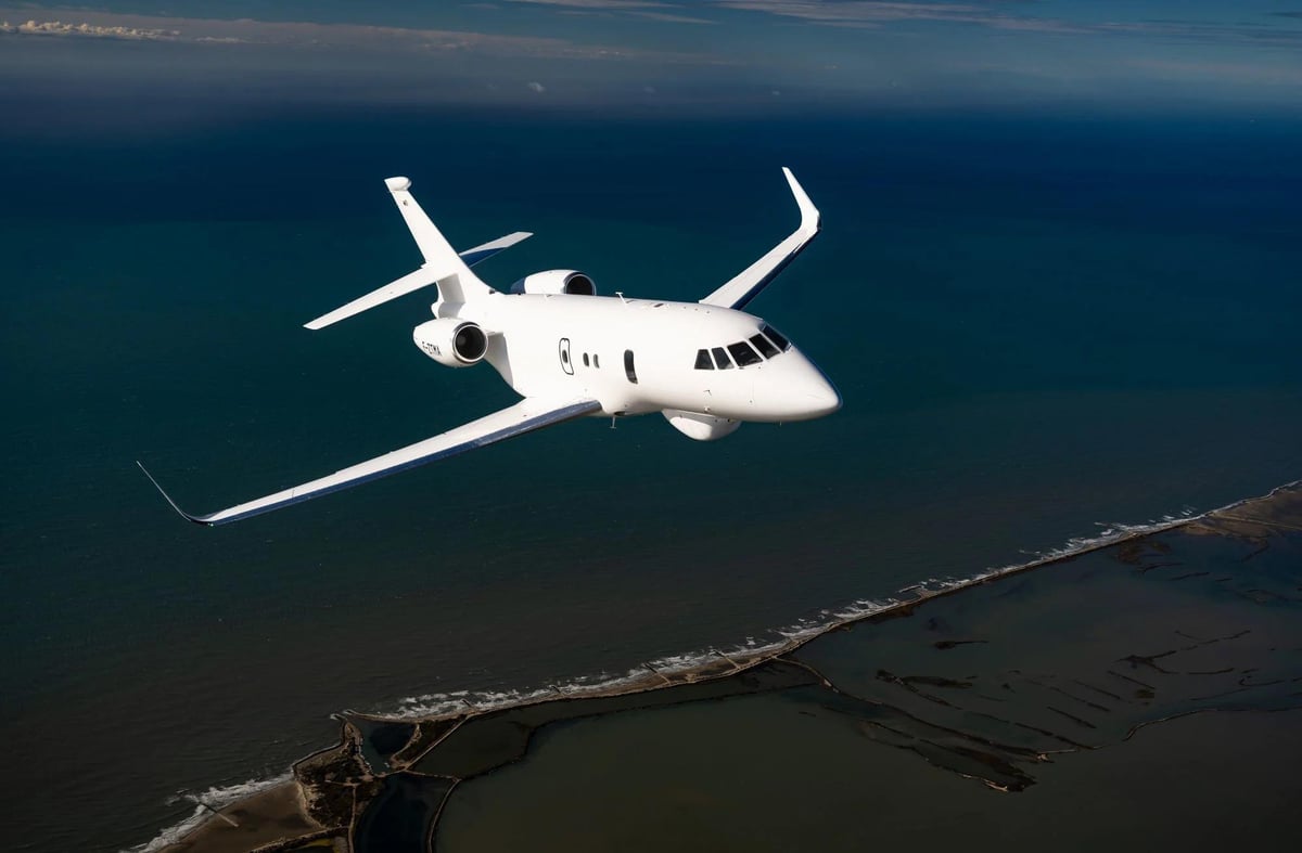 France Receives Its First Falcon Albatros Patrol Jets