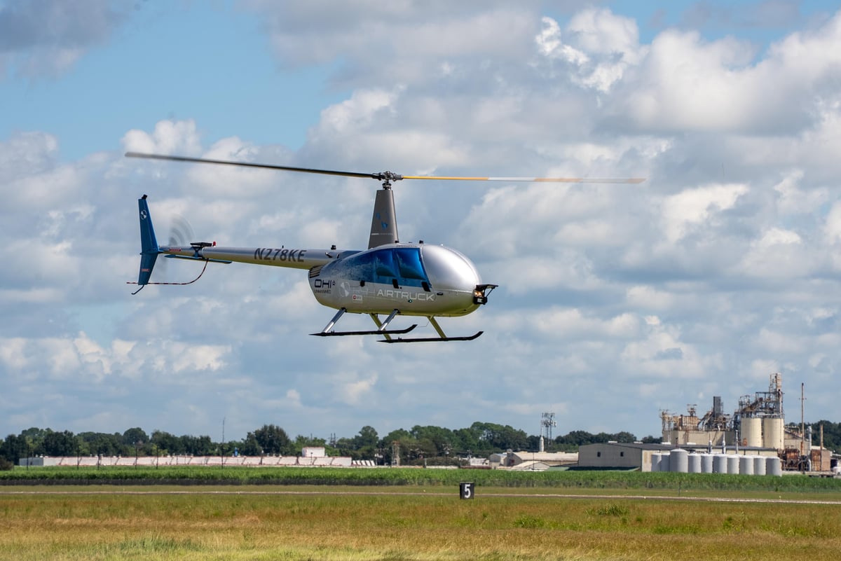 Robinson Unmanned R44 Airtruck Flies Offshore Cargo Demos