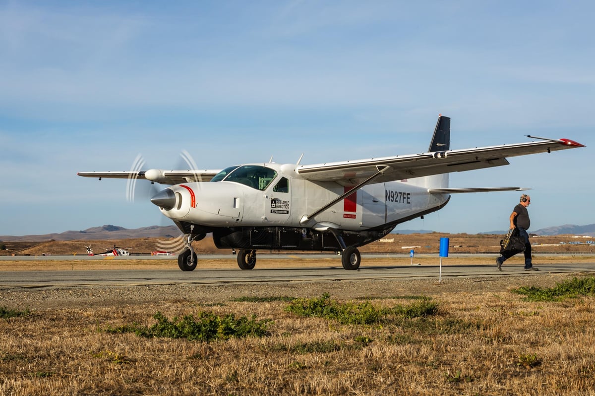 Automated Grand Caravan Demos Cargo Flights in New Mexico