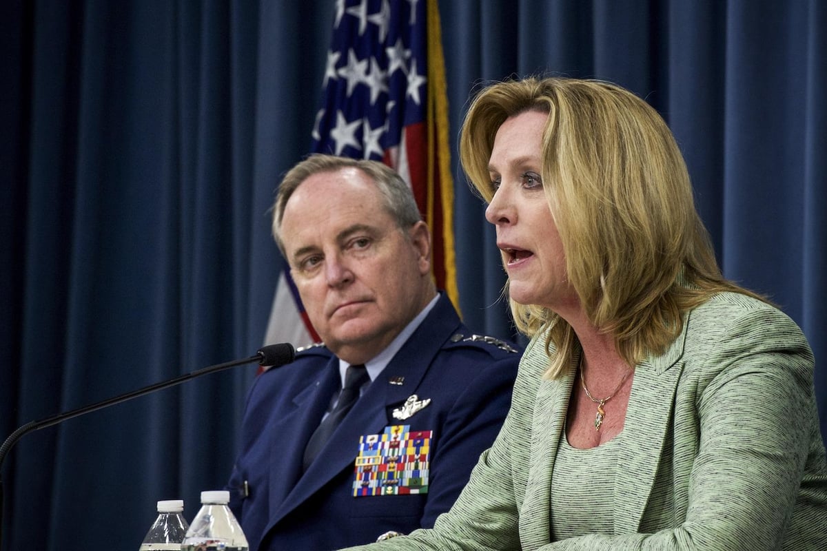 Justin Reeves Usaf U.S. Air Force Takes Steps To Relieve, Retain UAV Pilots | Aviation ...