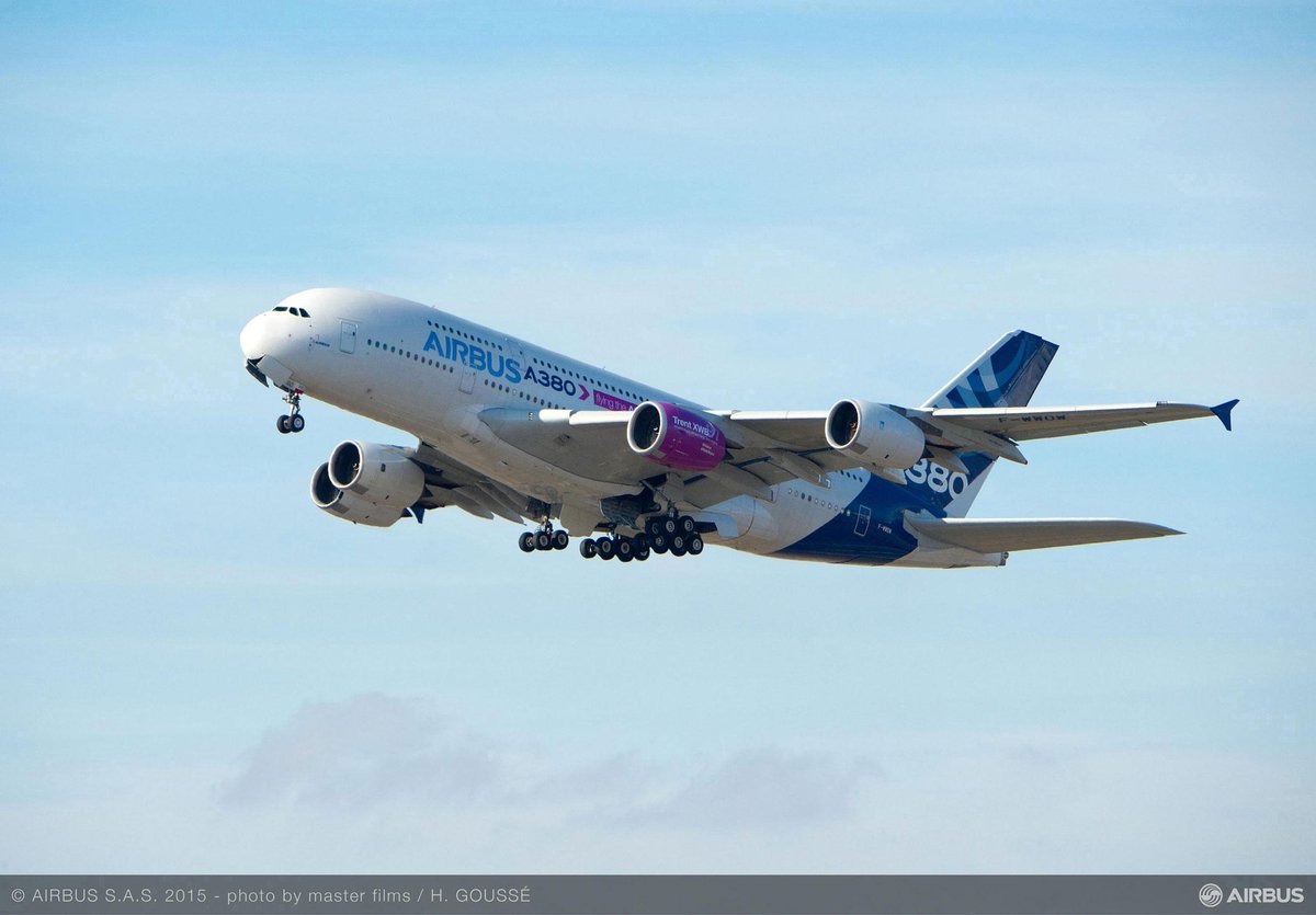 A350 XWB (AIRBUS A350 XWB) /ボールペン a350-xwb-carbon-ball-pen.jpg