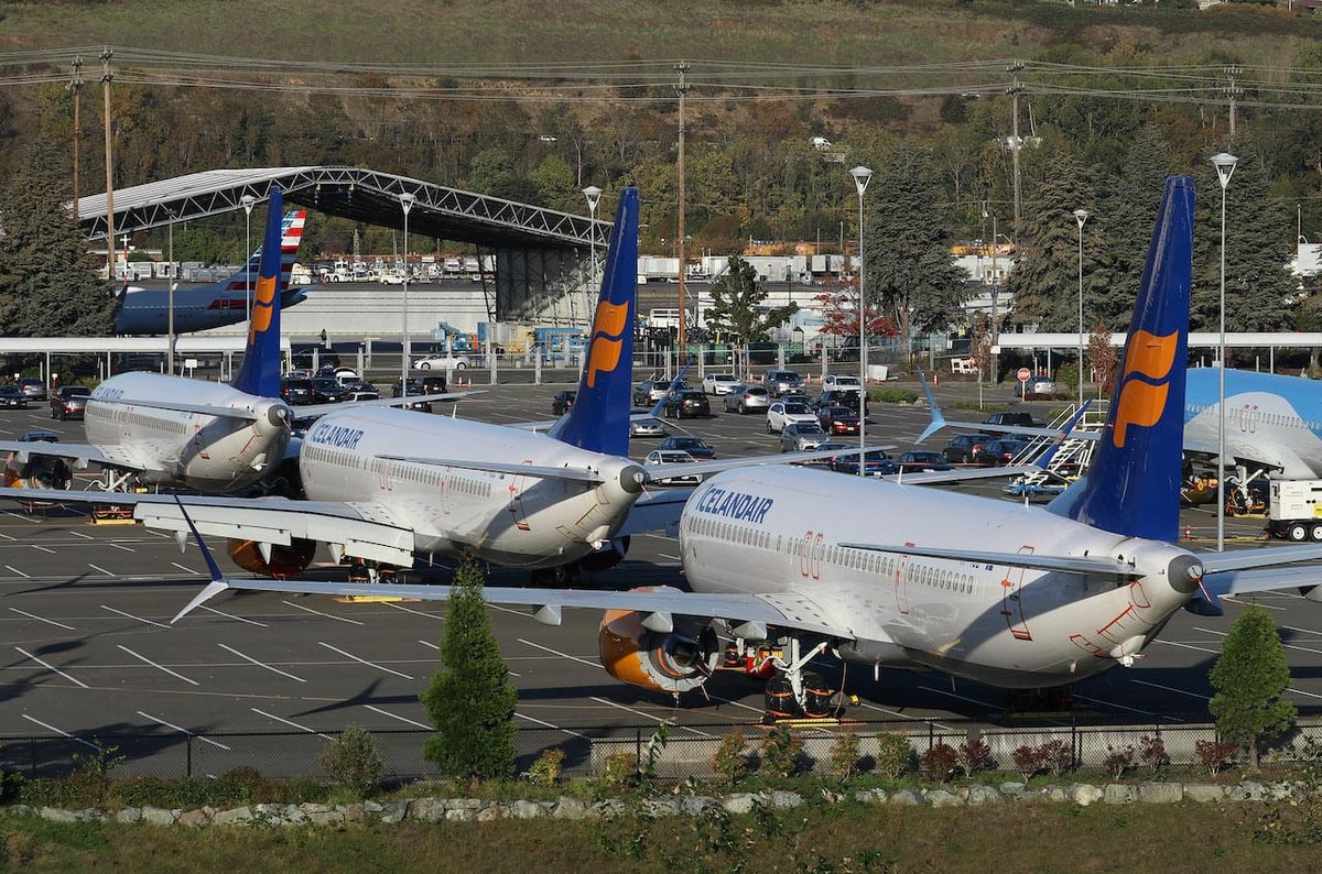 Boeing to Halt 737 Max Production in January | Aviation International News