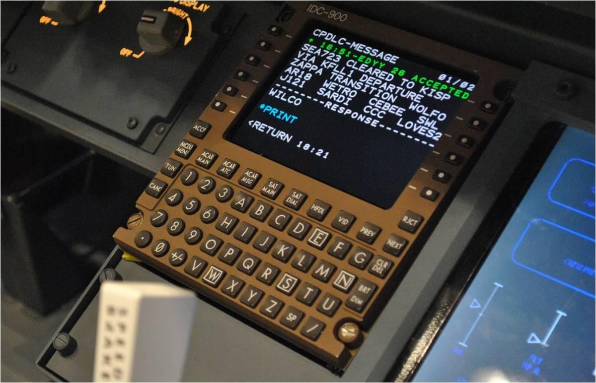 Major Players Align for FAA’s DataComm Competition | Aviation ...