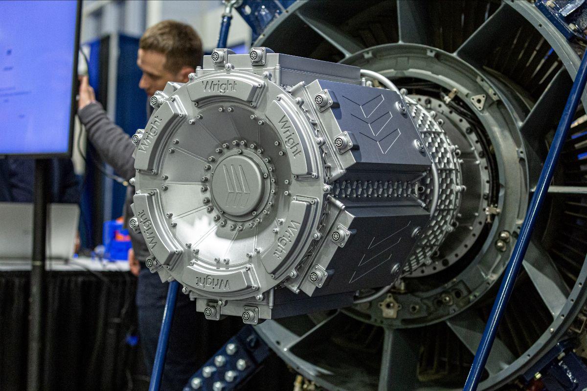 Wright Unveils Test Cell for 2.5MW Electric Motor Ahead of Flight Tests ...