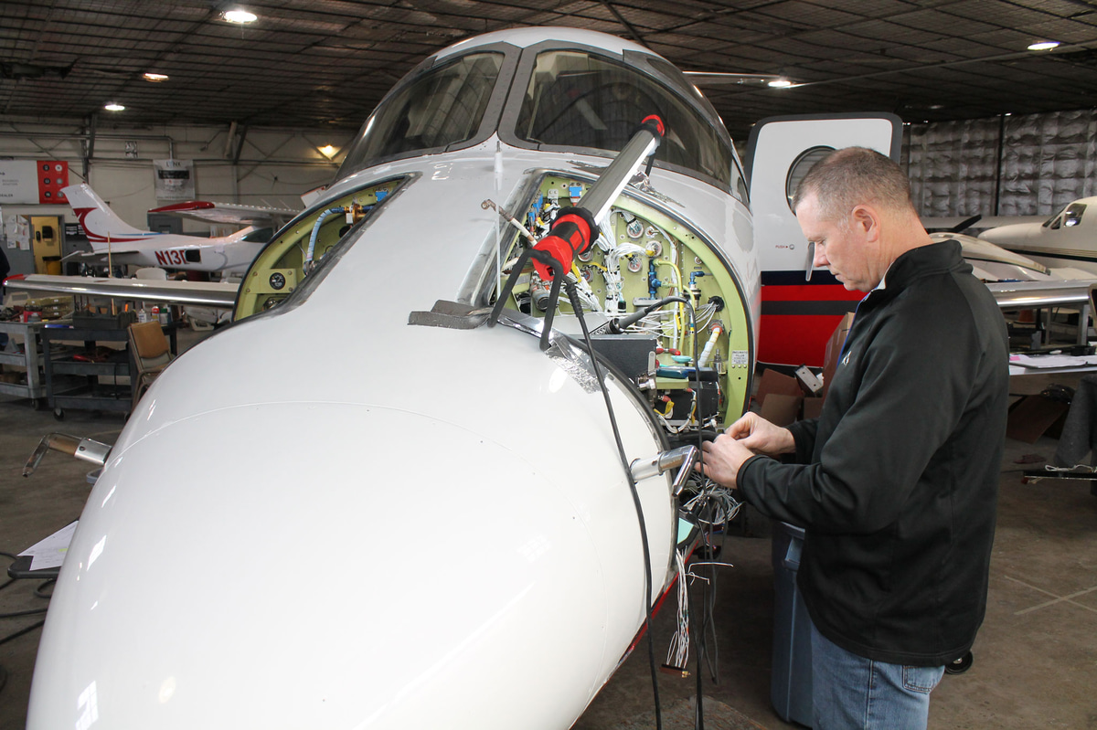 Wichita Avionics Firm Sees Growth in Bizjet Work Aviation