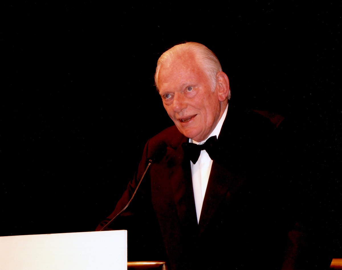 Herb Kelleher Dead at 87 | Aviation International News