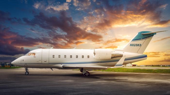 Hop-A-Jet Challenger 604 Business Jet Crashes on I-75 in Southwest