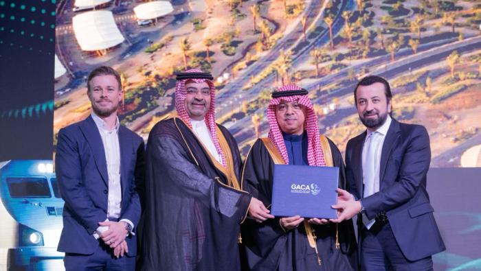 Jetex and GACA officials 