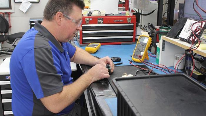 With experience on nearly every avionics team at Duncan Aviation, Instrument Master Tech Steve Alder brings unmatched expertise to the bench. Here, he performs a detailed inspection of a motherboard, checking for corrosion and burnt circuit traces to ensure peak reliability.