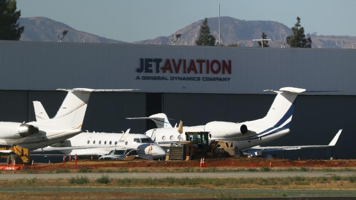 Jet Aviation KVNY