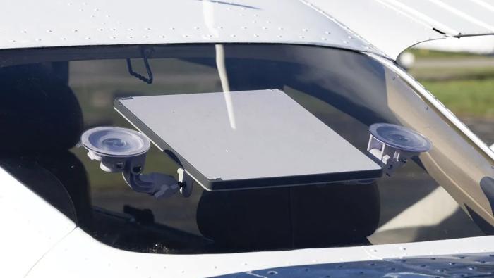 Sporty's Starlink Mini antenna mount