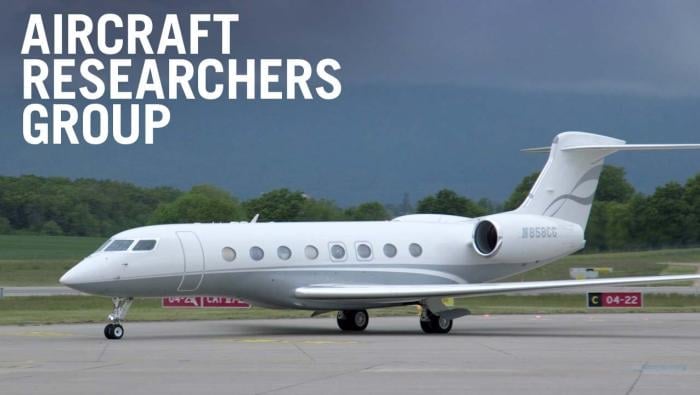 Gulfstream taxiing at airport