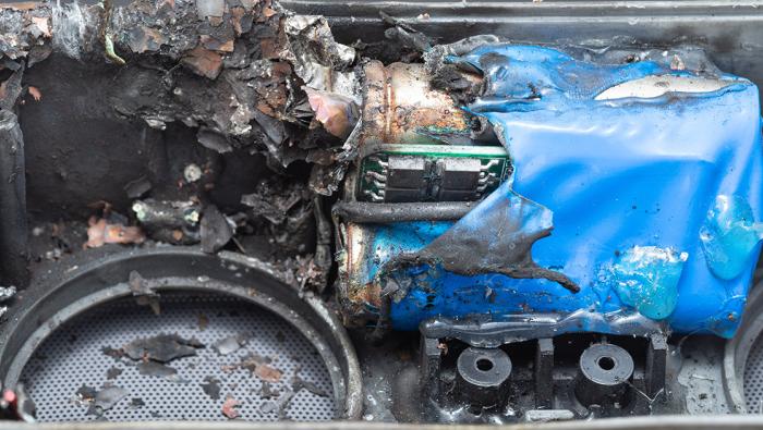 explosion of a Lithium-ion battery installed in a mobile Bluetooth speaker 