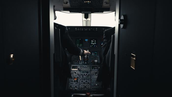 AirX selects Gogo Plane Simple terminal for Bombardier Challenger 850 connectivity upgrades