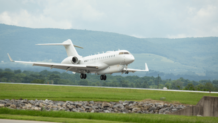 Modified Global 6500 in flight 