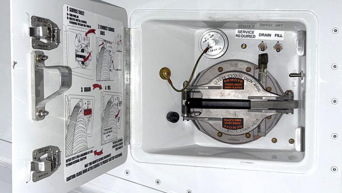 SkyWay SkyFlush installation