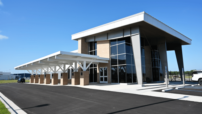 New Avflight FBO terminal at KPIB