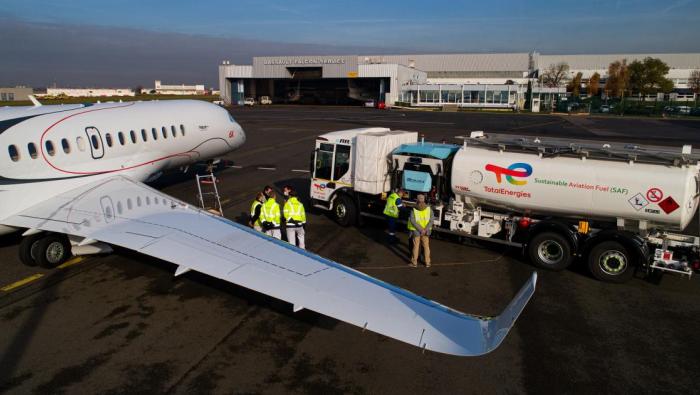 Dassault Aviation jet with SAF