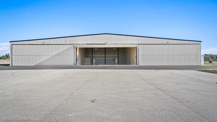 New hangar complex at Vero Beach Regional Airport
