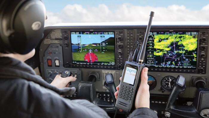 Sporty's PJ2 GPS handheld aviation radio