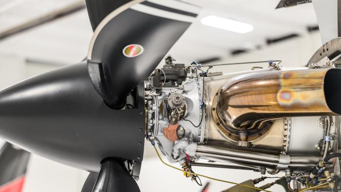 Tanis Aircraft Products preheating compents installed on a Daher TBM's engine