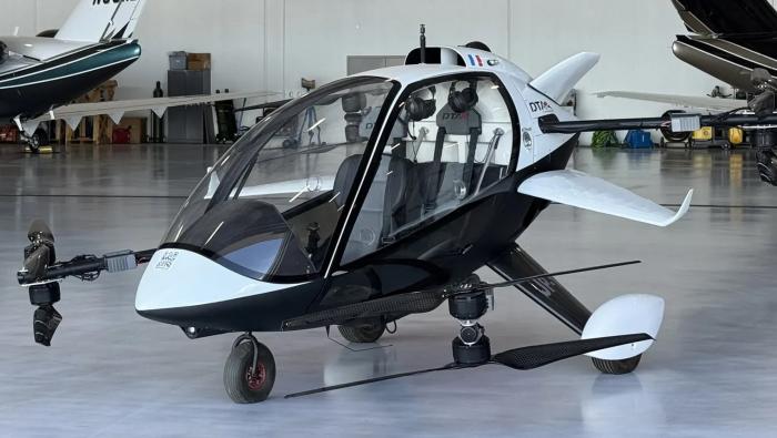 DTA Aircraft JP1 eVTOL in hangar
