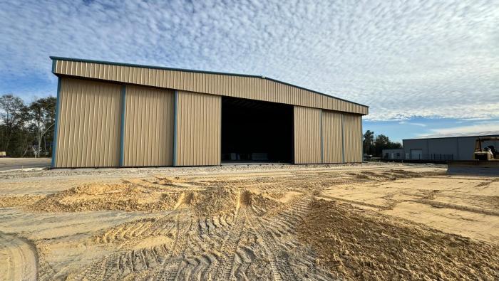 New hangar at KBKV