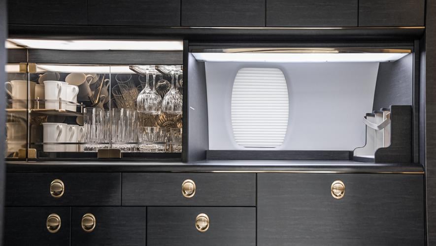 Textron cabin bar