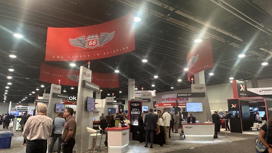 phillips_66_aviation_booth_