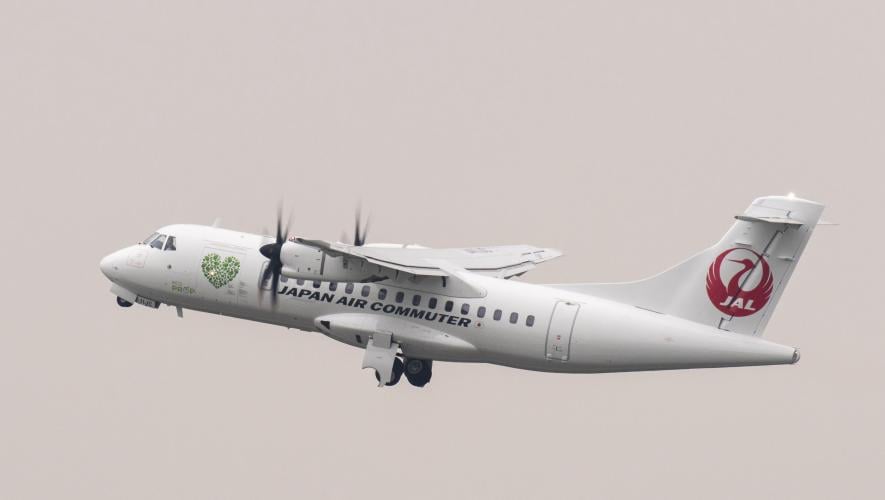 ATR regional airliner 