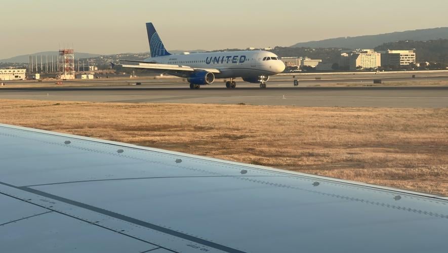 United Airlines arrival at KSFO