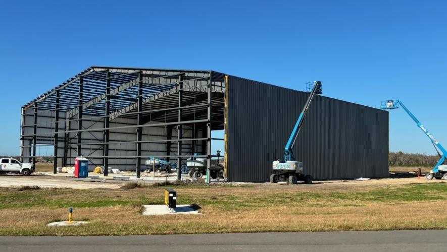 hangar under construction at KVDF