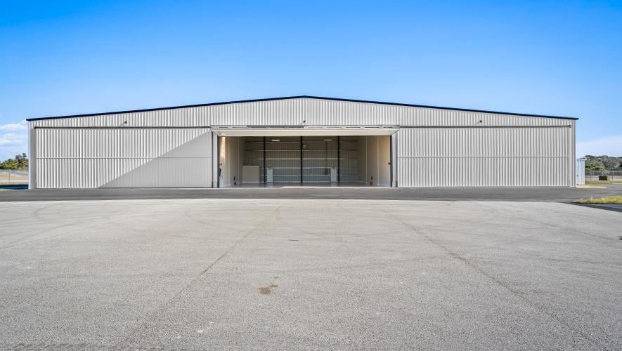 New hangar complex at Vero Beach Regional Airport