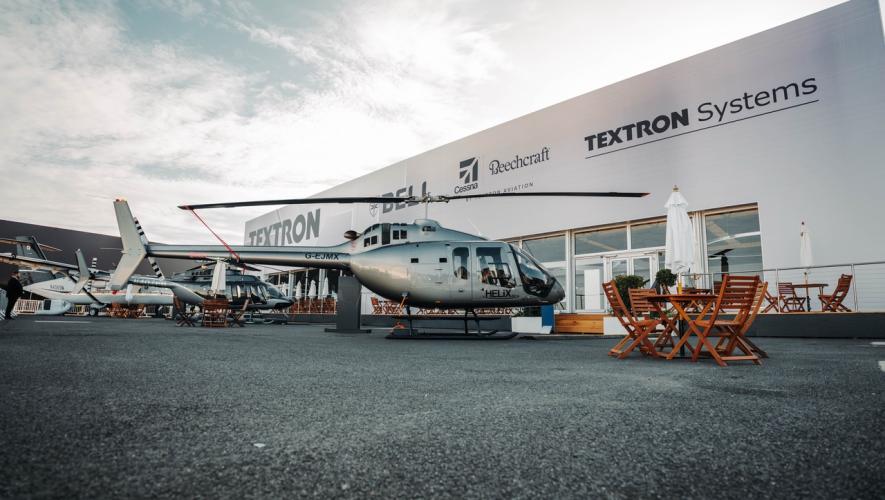 Bell’s 700th Bell 505 delivery went to a private VIP operator at Farnborough 2026, as the type surpasses 390,000 flight hours across more than 55 countries.