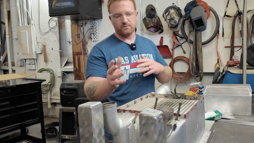 DAS Aviation technician in shop