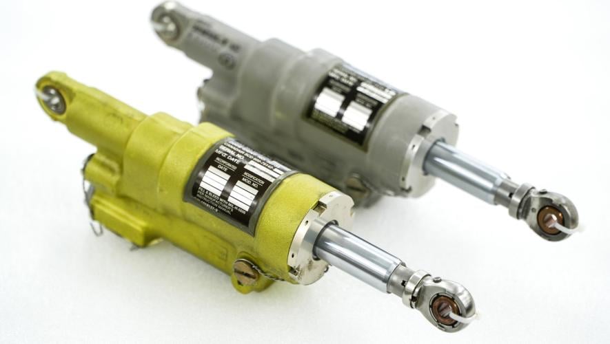 Flutter damper units