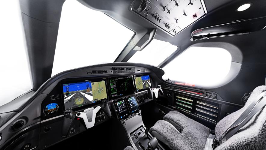 Pilatus PC-12 PRO cockpit 