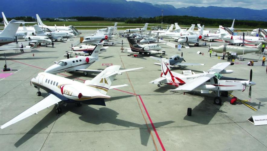 Business aircraft at Geneva Airport 