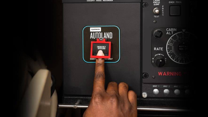 Garmin Autoland button
