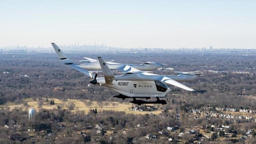 Beta Flies eVTOL Aircraft at White Plains