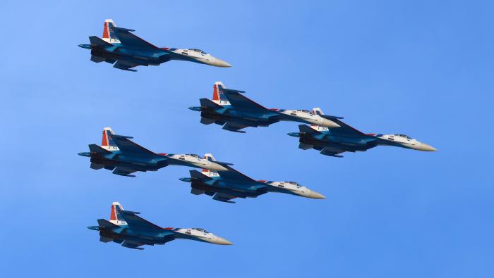 Russian Knights at Dubai Airshow 2023