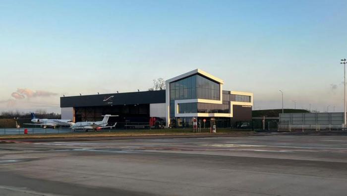 The new general aviation terminal at Belgium's Liege Airport was built and is operated by ASL Group, which is now the exclusive private aircraft handler on the field. The modern facility incorporates a variety of environmentally-friendly features. (Photo: ASL Group)