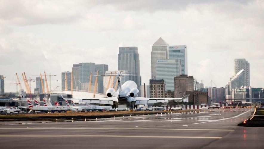 A Gulfstream G280 business jet at London City Airport