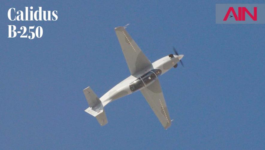 Calidus B-250 Dubai Airshow flying display