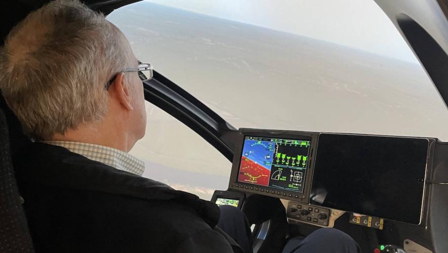 AIN editor in chief Matt Thurber flies Joby's eVTOL aircraft simulator