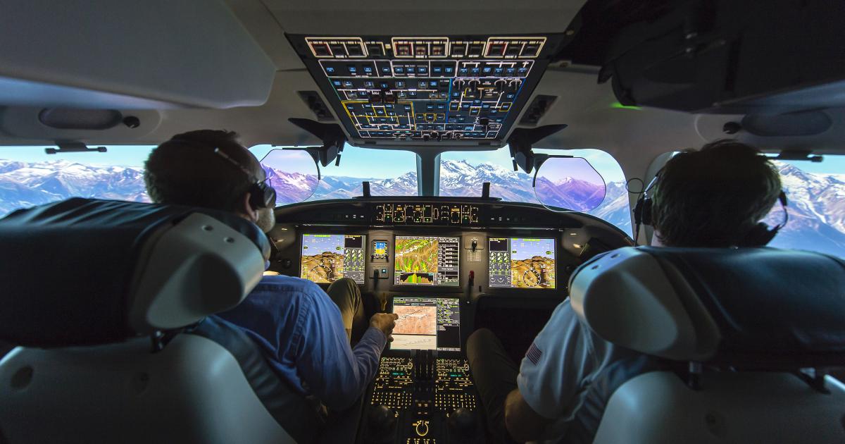 FlightSafety International simulator