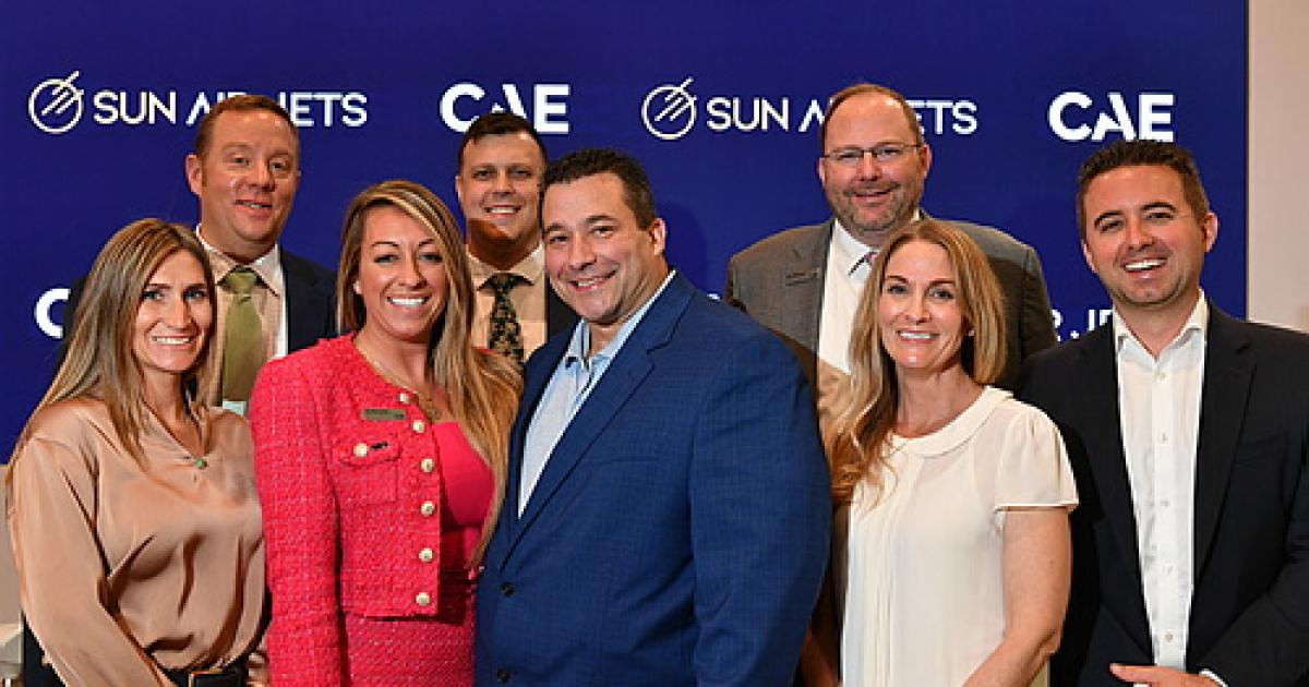 CAE and Sun Air Jets collaborate on new pilot development program